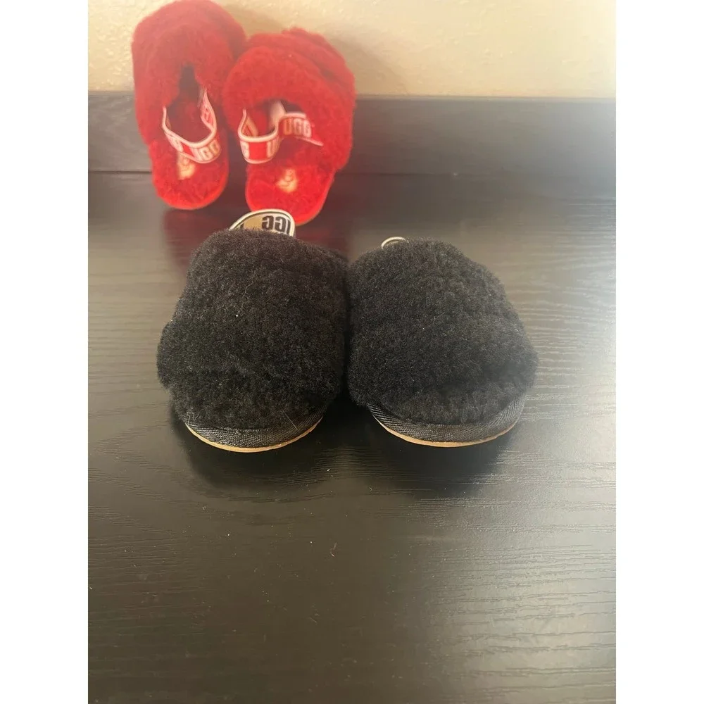 Ugg Fluff Yeah Slippers Set of 2 Size 10